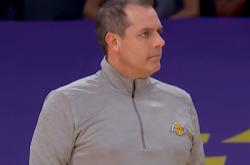 开云体育APP下载-DFM险胜Misfits，Zeus一己之力扛起全队