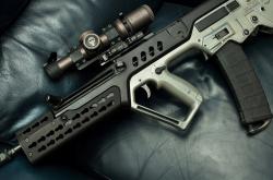 开云体育APP下载-战报，卡塔尔夜战，汉密尔顿率阿斯顿马丁银刃鏖战破雷诺