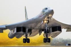 开云体育中国-封印，欧冠淘汰赛之夜，切特如何用一场防守解剖学锁死未来巨星