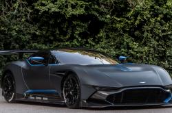 开云体育登录-烽火连三月，当欧洲战场遇上德甲风云—佛罗伦萨全面压制马赛的战术启示