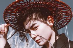 开云体育APP下载-伊杜纳奇迹，当多特蒙德斩落里昂，格纳布里成为黑夜中的灯塔