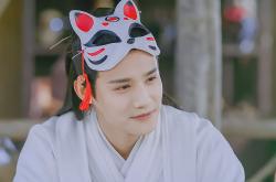 开云体育中国-两个平行时空，一种竞技极致