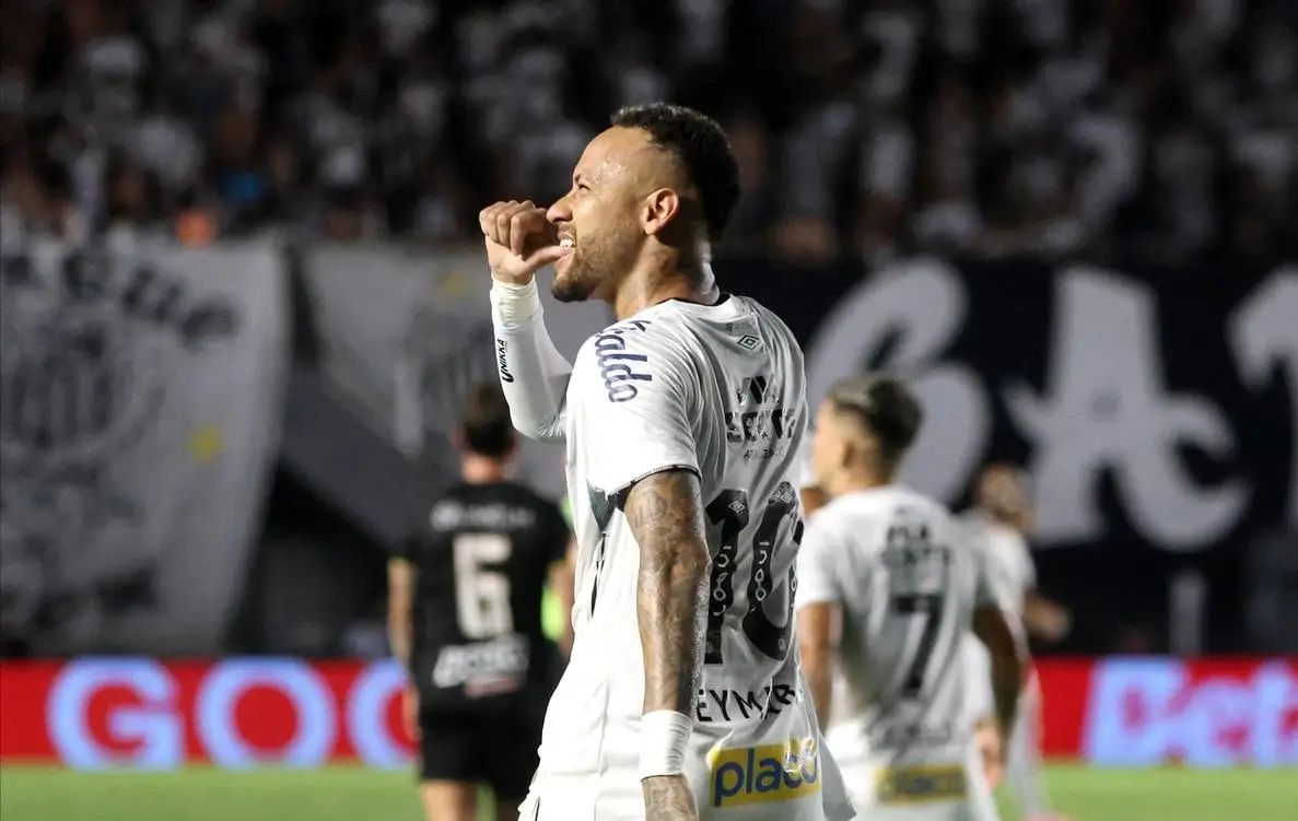 巴西险胜曼城，内马尔爆发神勇