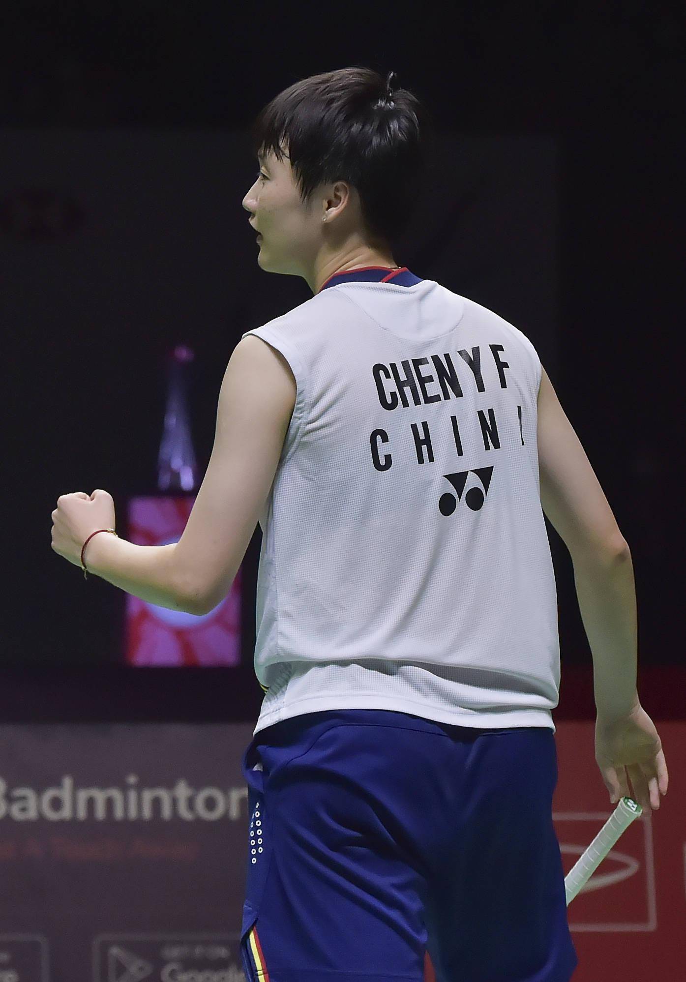 包含印尼羽毛球队横扫印度羽毛球队，辛杜制霸全场的词条