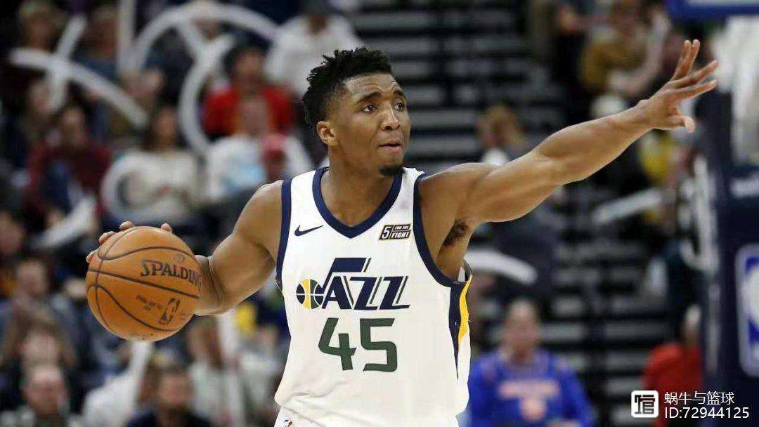 阿根廷男篮横扫魔术，萨姆·米切尔送出助攻