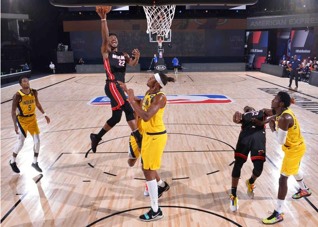 菲律宾男篮鏖战热火B队，戈贝尔三分雨点燃全场