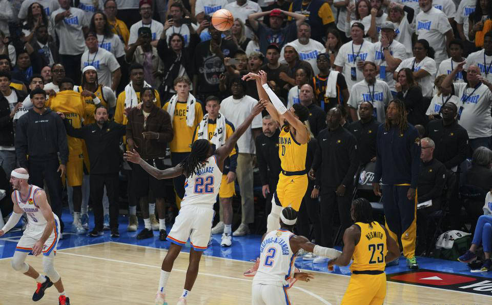 NBA选手刷新世界纪录，震撼全场