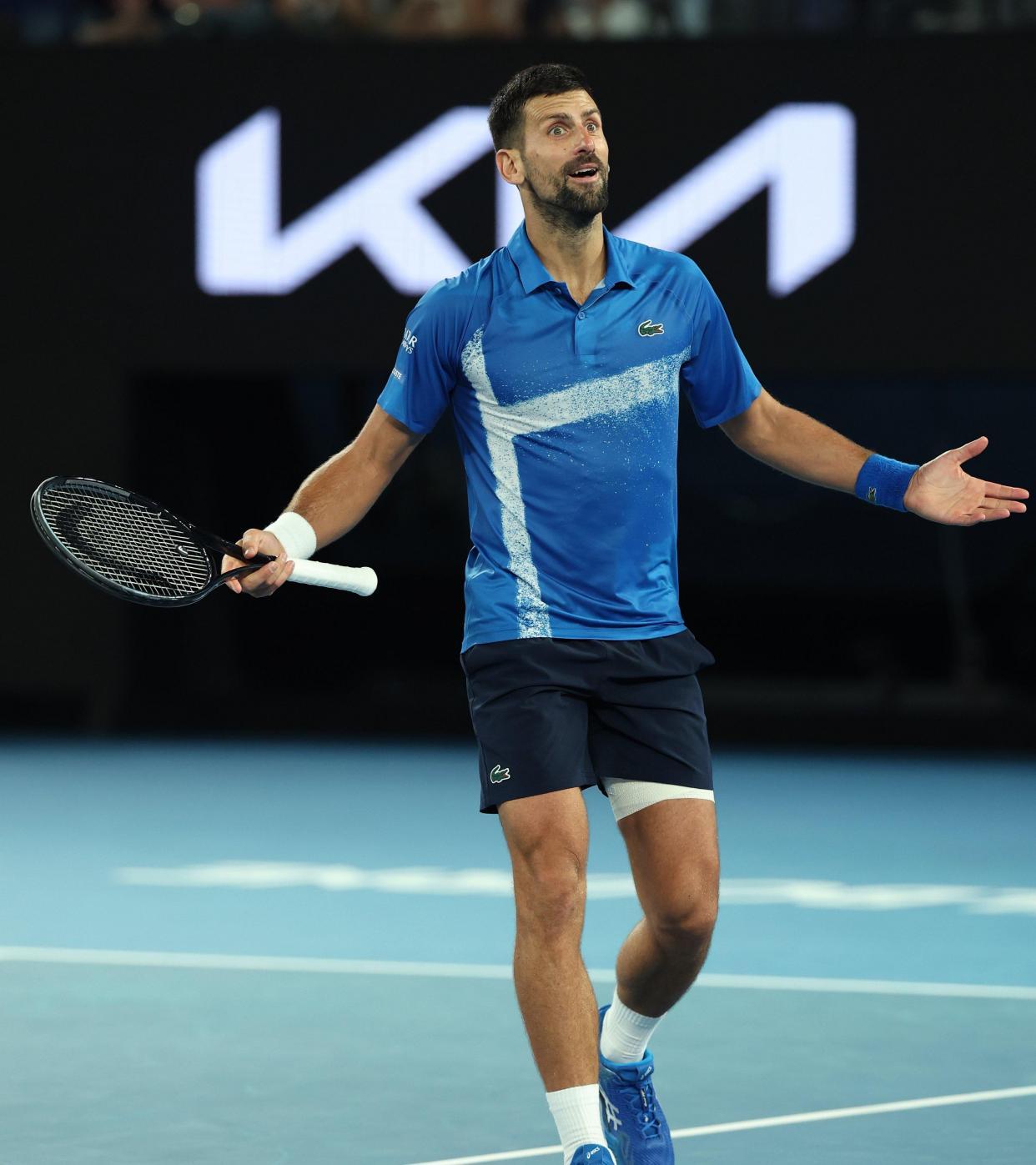 美网逆转拉沃尔杯,德约科维奇统治全场 美网逆转拉沃尔杯,德约科维奇统治全场