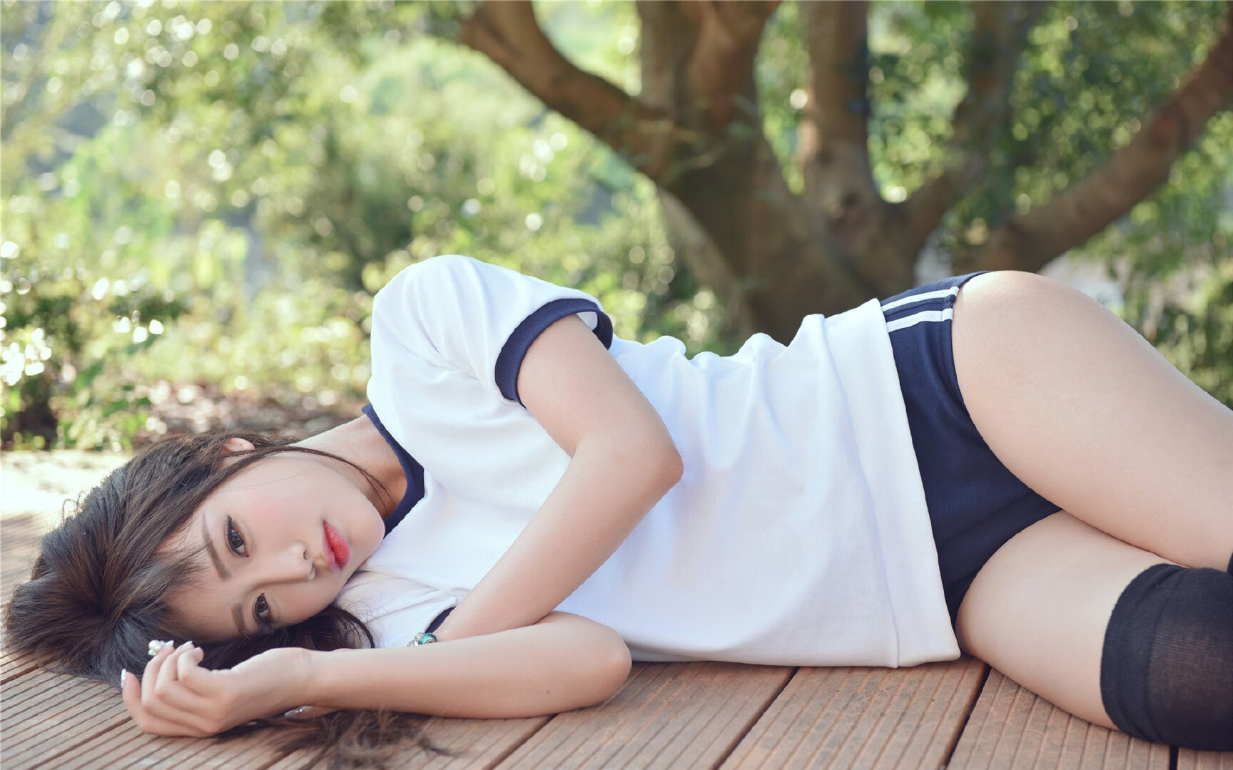 铁卫定江山，红牛破苍穹，德里赫特展巨星价值，莱比锡强势晋级希腊之战