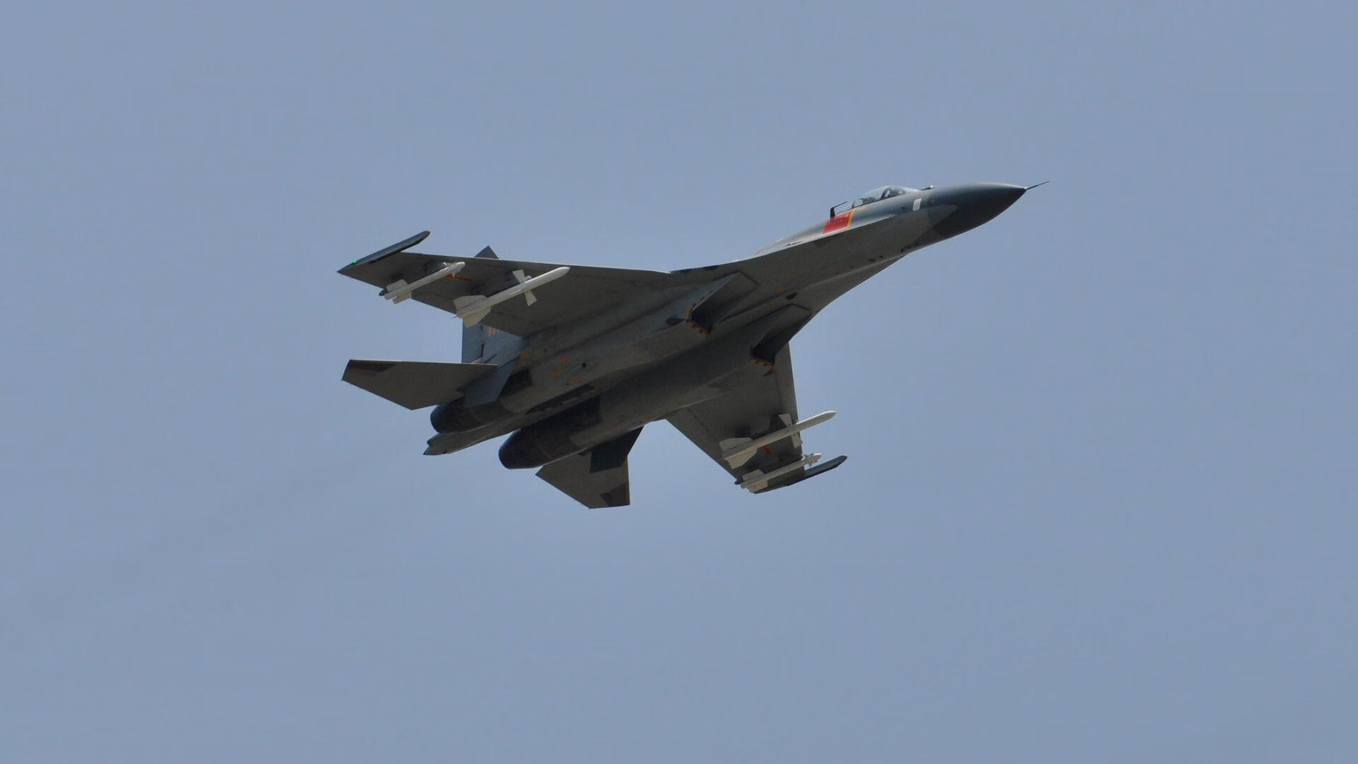 玻利维亚高原的足球魔法,马黛茶与采石场的胜利