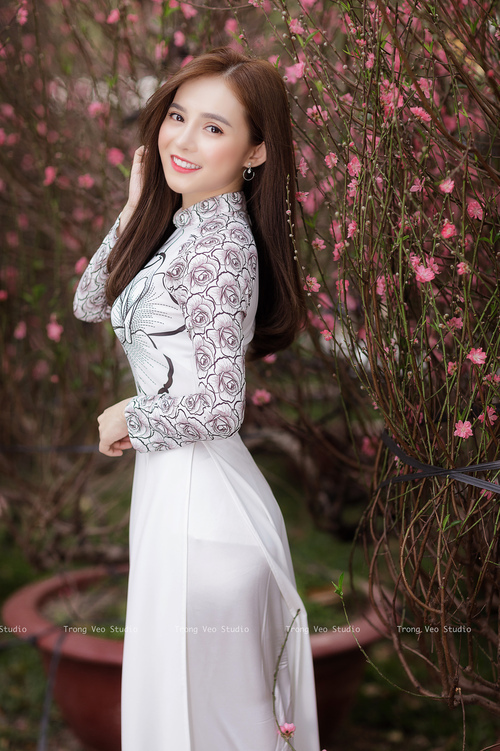 暗夜闪电，日本队绝境冲垮加纳，厄德高成为沉默的掌控者