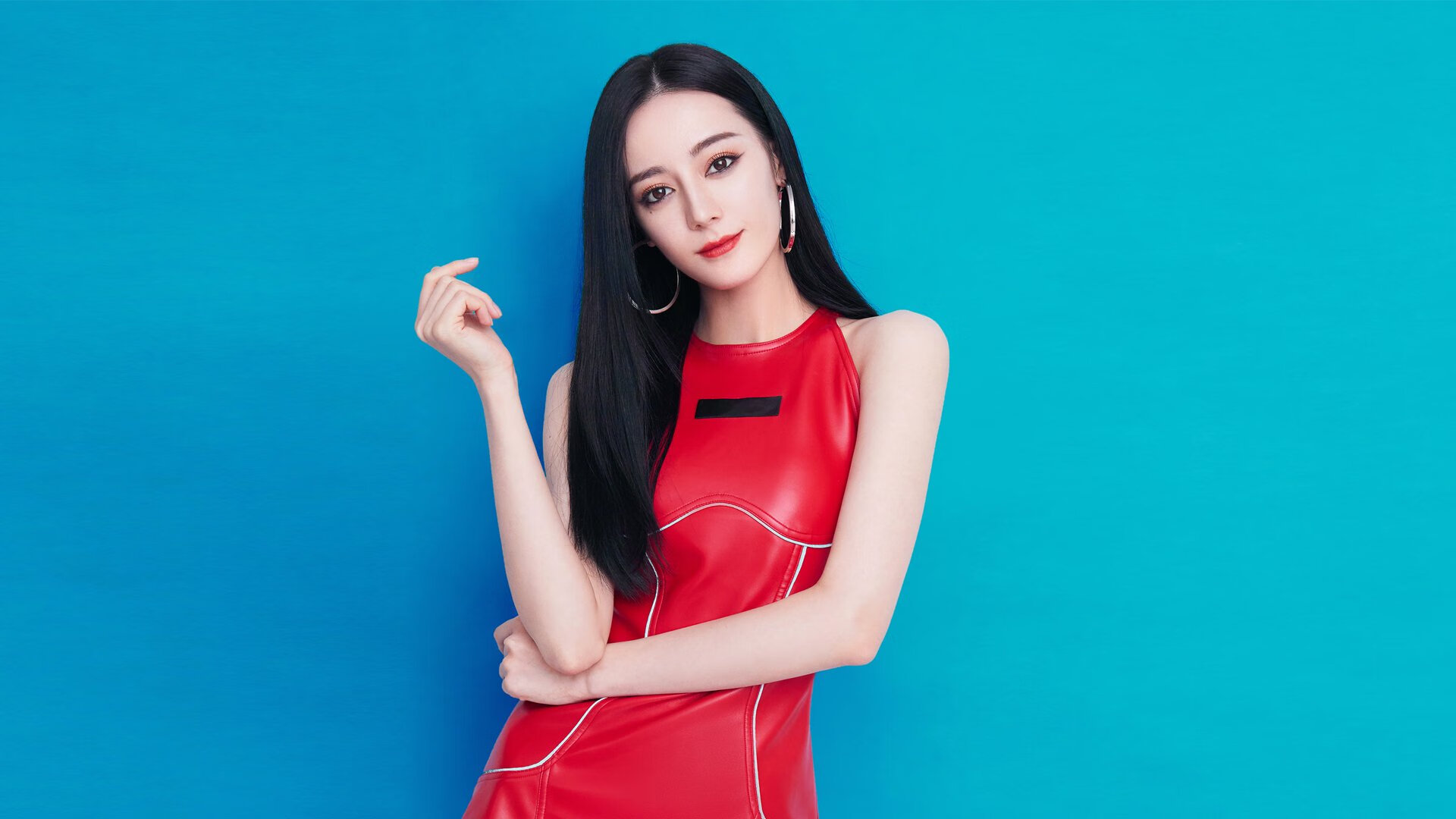 篮球巨人在足球之夜,戈贝尔数据全面爆炸,致敬西甲国家德比